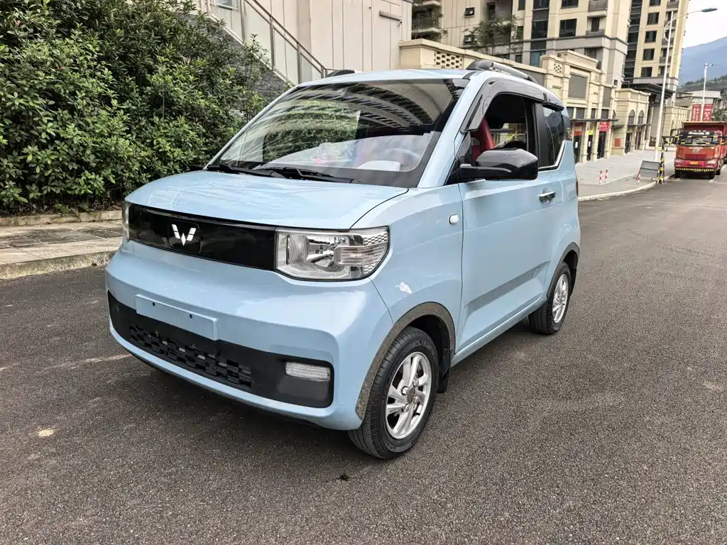 Wuling MINIEV