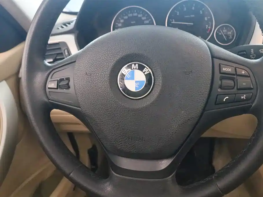 BMW 3 Series 3 2014 320i
