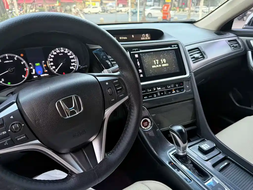 Honda Spirior — миниатюра 19