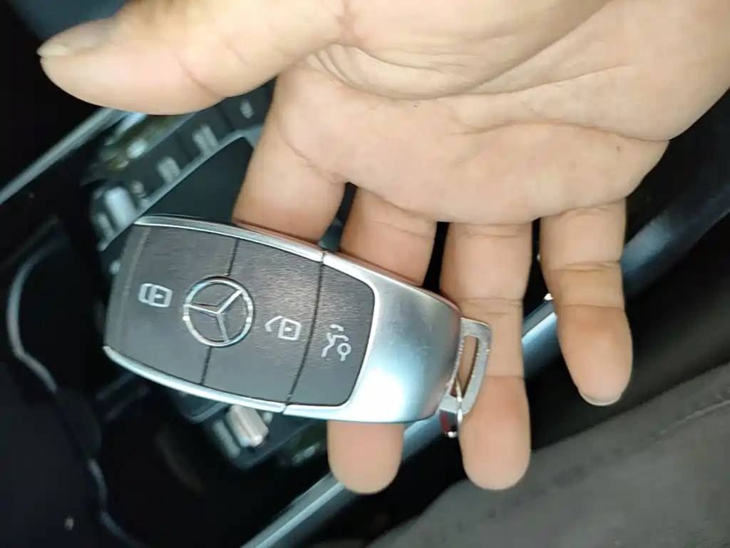 Mercedes-Benz GLB — миниатюра 9