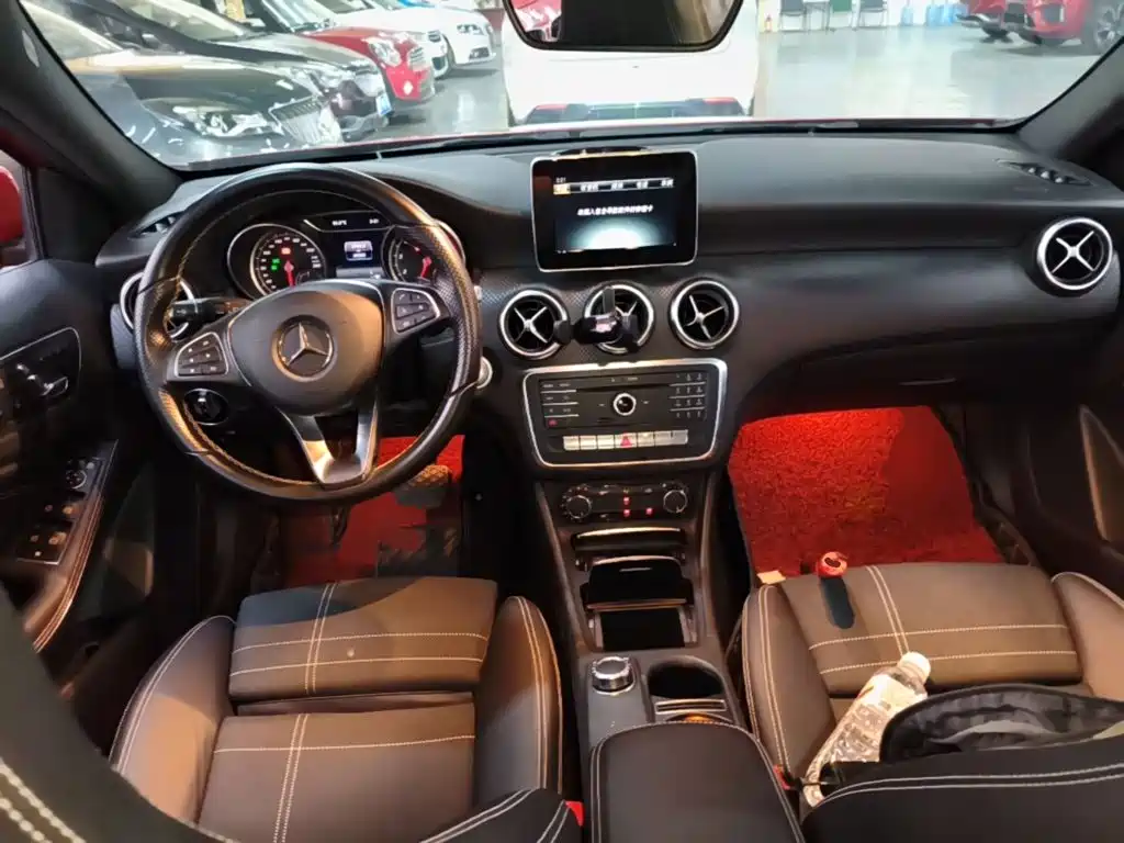 Mercedes-Benz A-Class (Import) — миниатюра 10