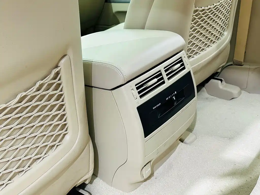 Toyota Land Cruiser — миниатюра 13