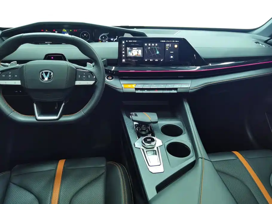 Changan UNI-V — миниатюра 12