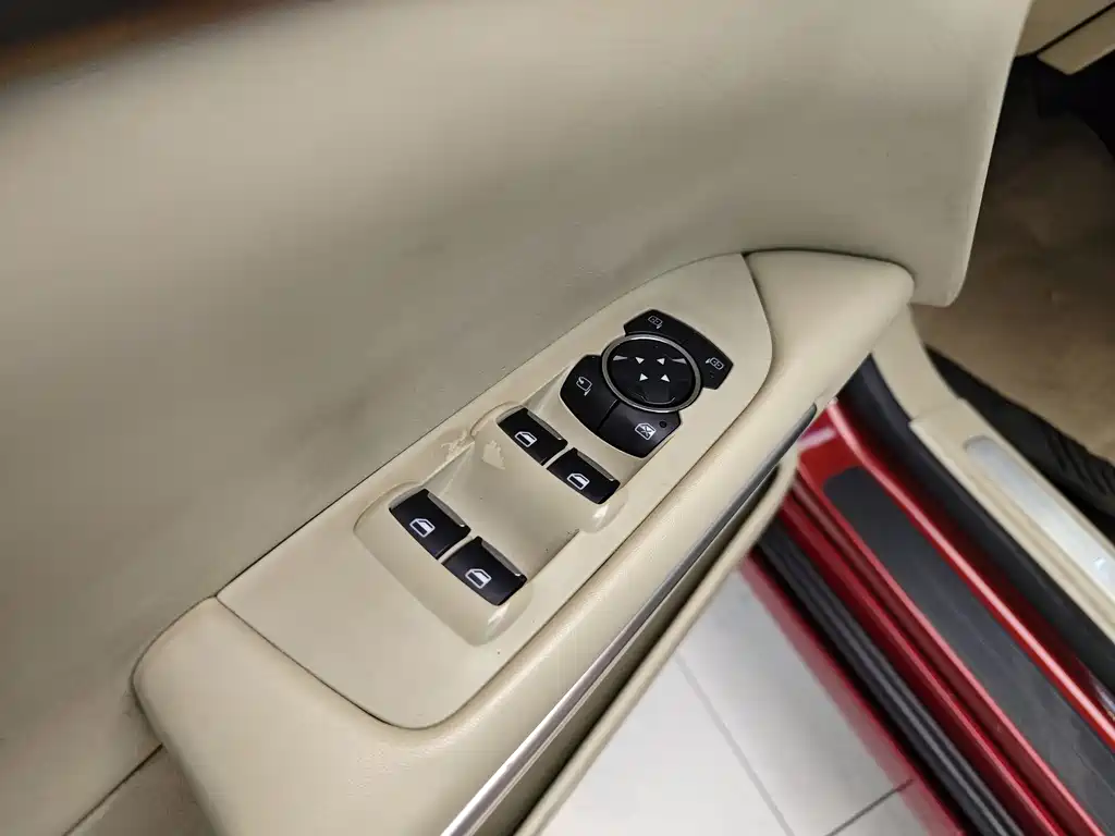 Lincoln MKZ 2014 2.0T