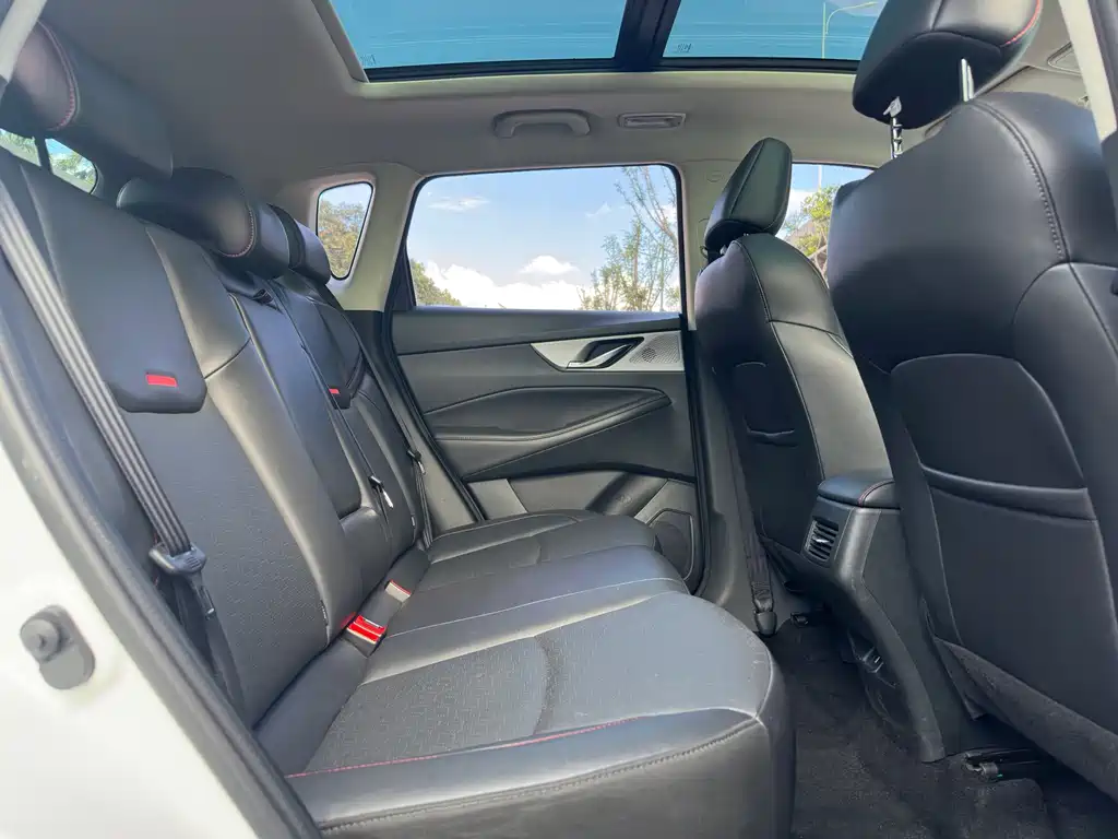 Changan CS35PLUS — миниатюра 13