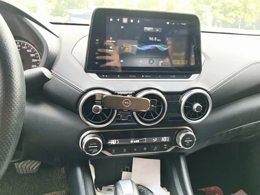 Nissan Sylphy — миниатюра 18