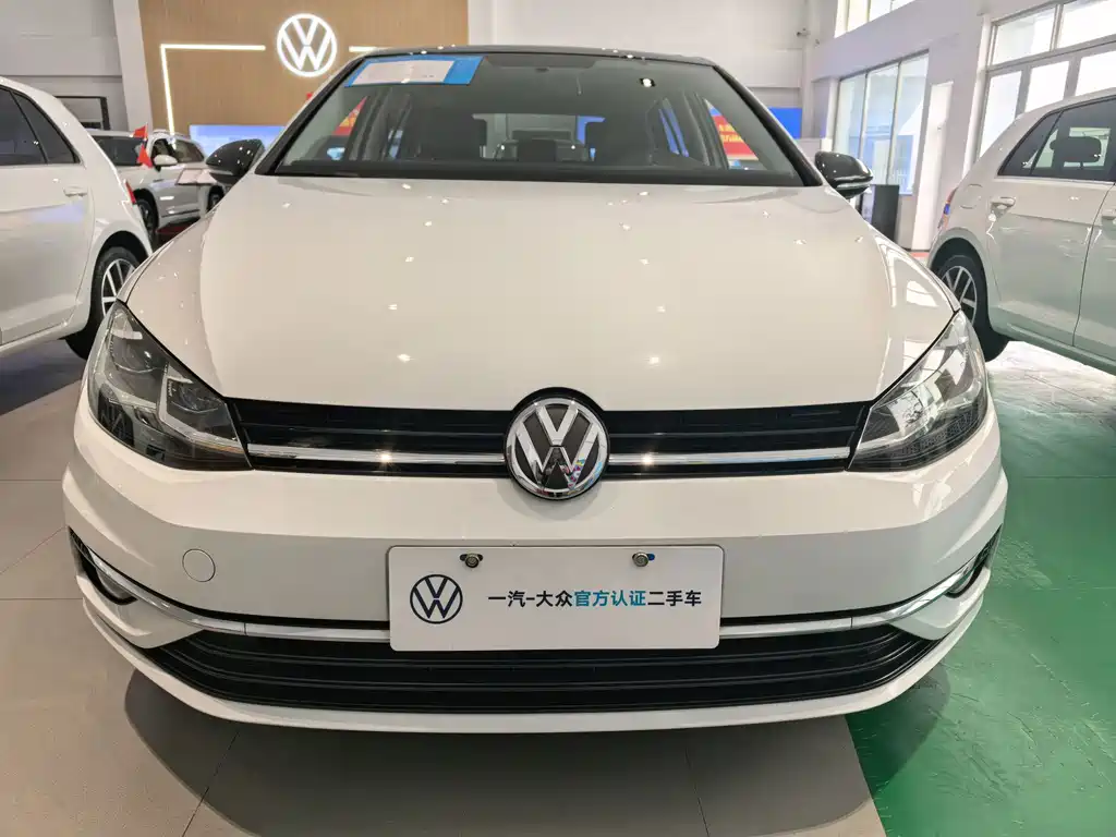 Volkswagen Golf — миниатюра 2