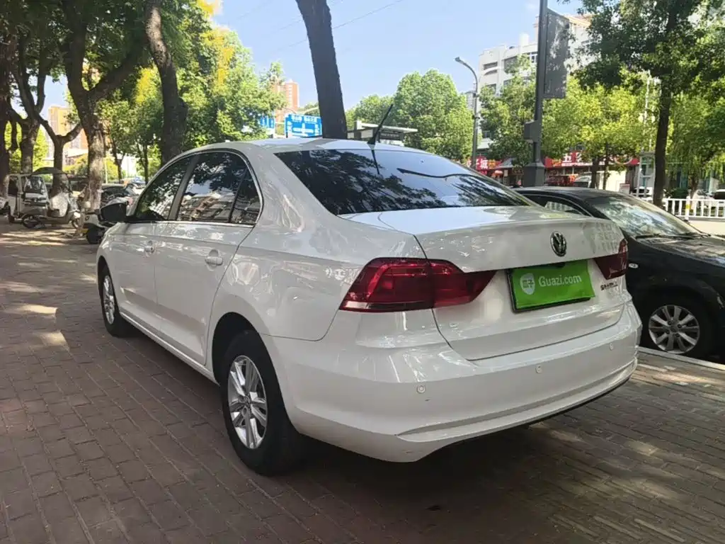 Volkswagen Santana — миниатюра 5