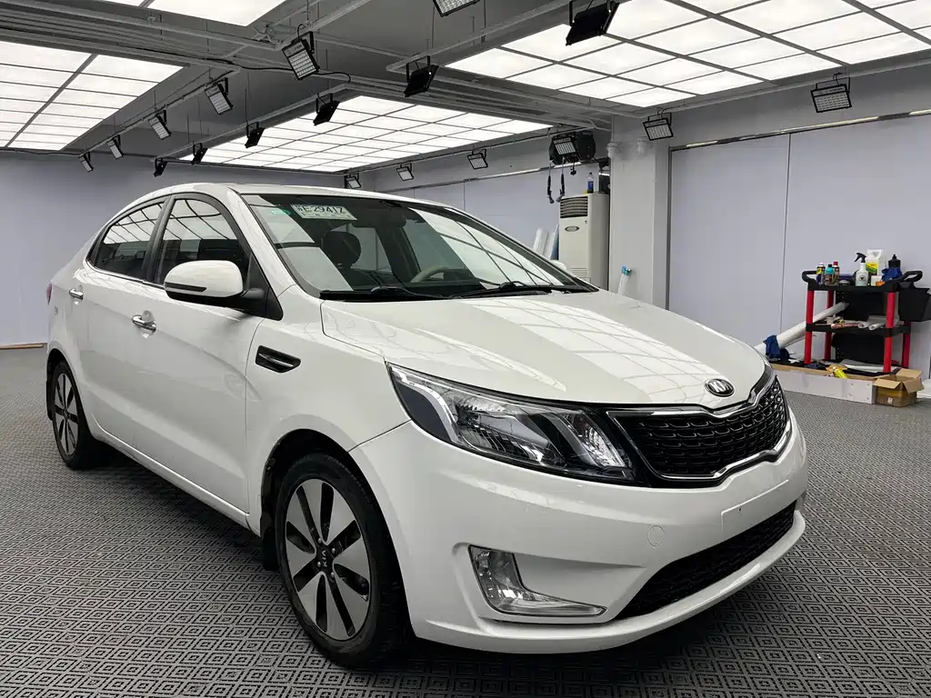 Kia K2 — миниатюра 3