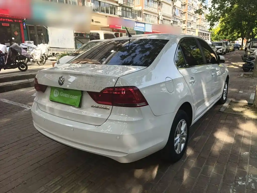 Volkswagen Santana — миниатюра 7