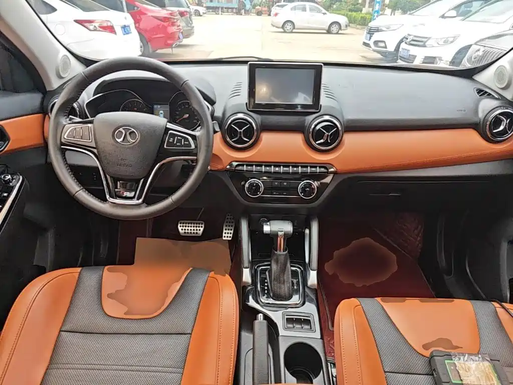 BAIC Senova X35 — миниатюра 10