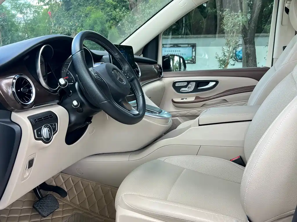Mercedes-Benz V-Class — миниатюра 9