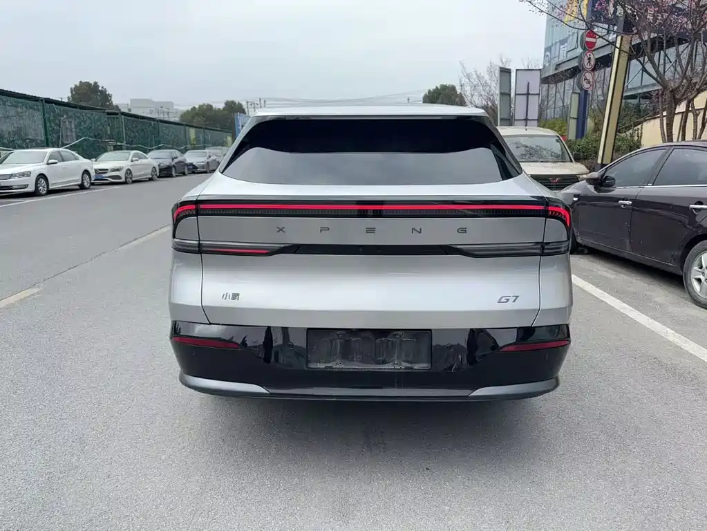 XIAOPENG G7