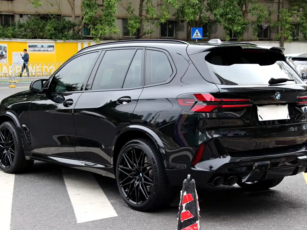BMW X5 M 2023 X5 M