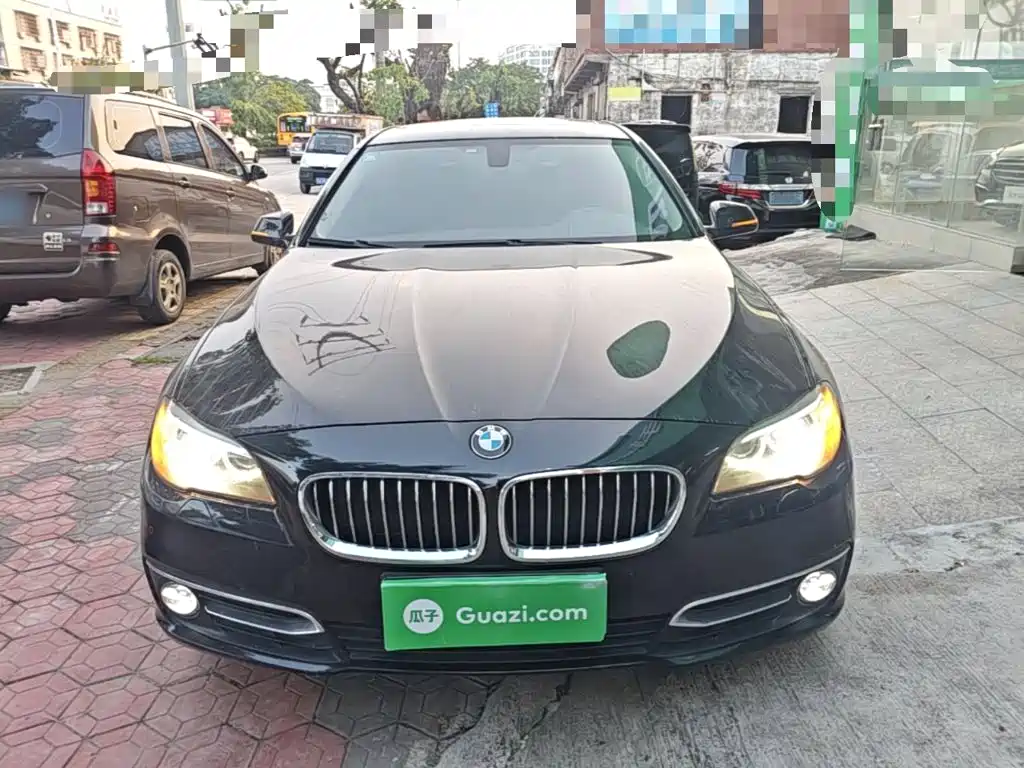 BMW 5 Series — миниатюра 3