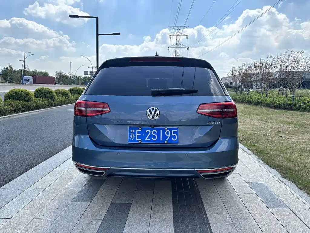 Volkswagen Viloran — миниатюра 6