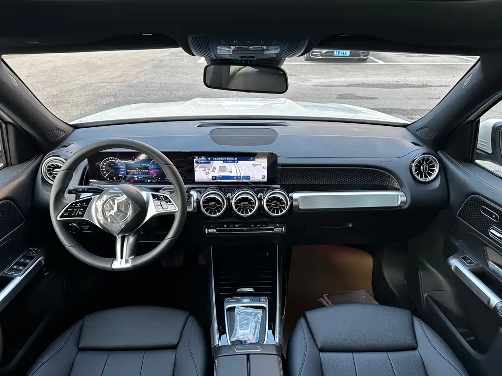 Mercedes-Benz GLB 2025 GLB 220 Fashion