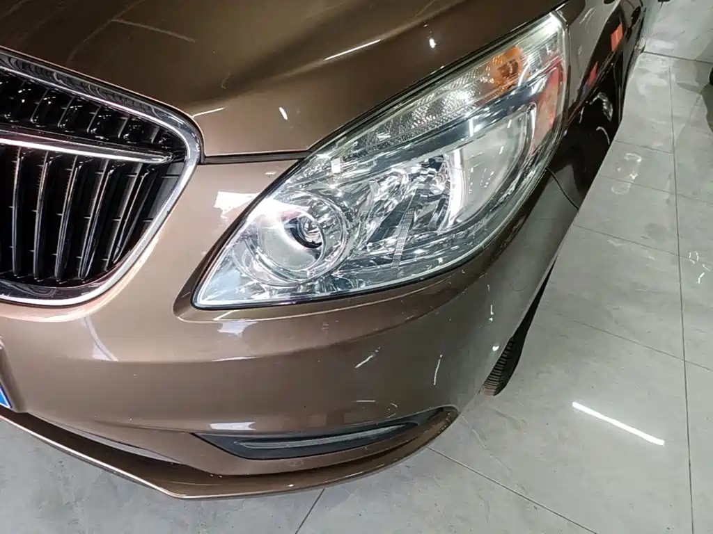 Buick GL8 — миниатюра 24
