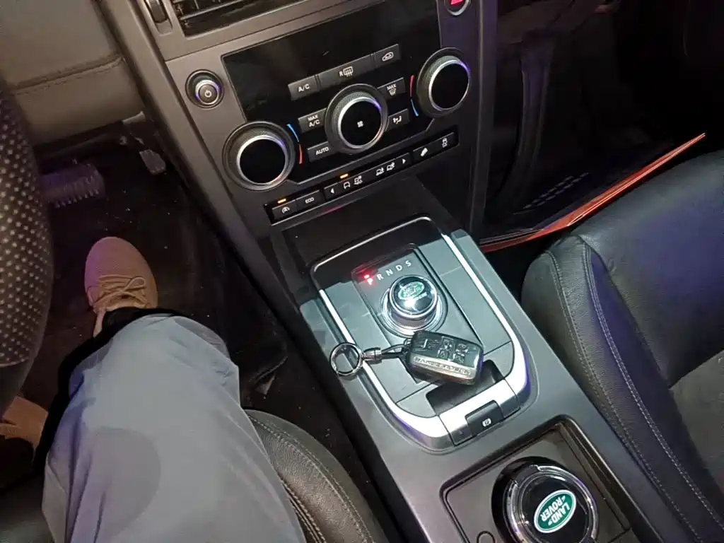 Land Rover Discovery Sport — миниатюра 14