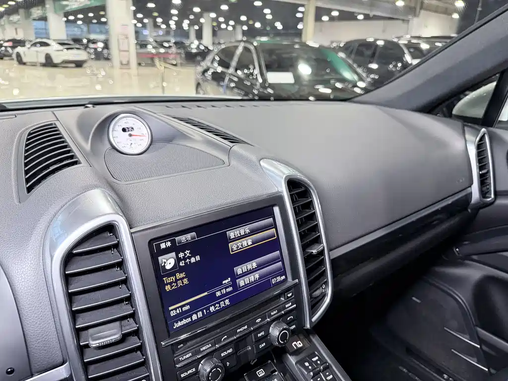 Porsche Cayenne 2011 Cayenne 3.0T