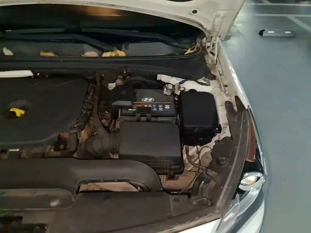 Hyundai Mistra — миниатюра 22