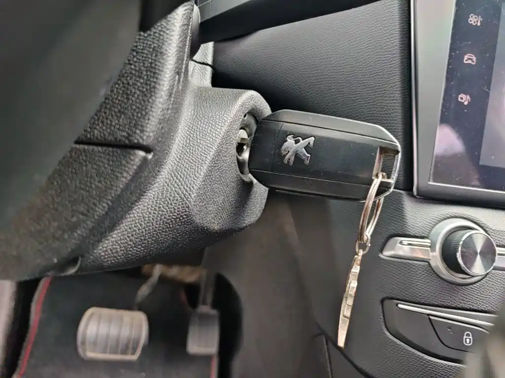 Peugeot 408 — миниатюра 9
