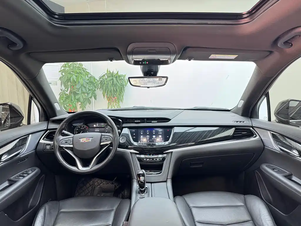 Cadillac XT6 — миниатюра 4