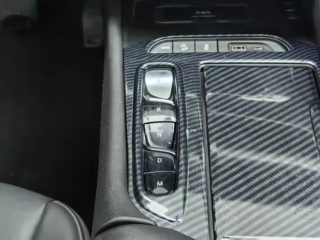 Buick Enclave — миниатюра 13