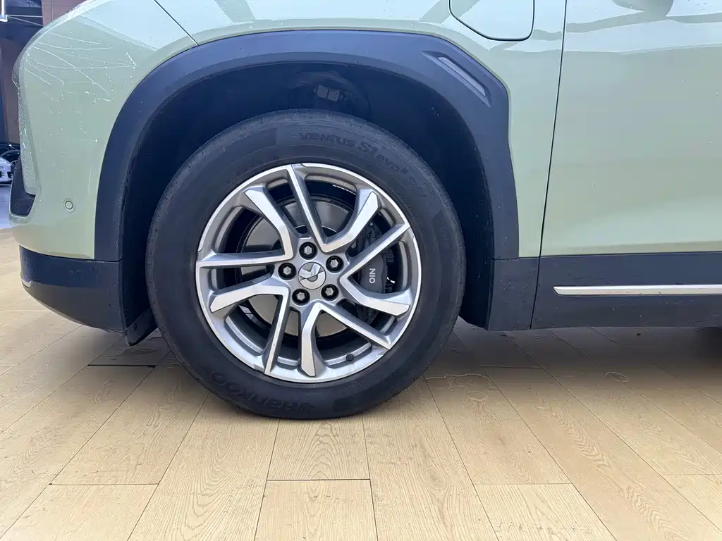 NIO ES6 — миниатюра 7