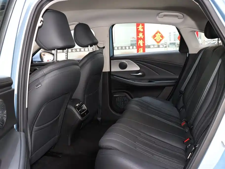 CHERY FENGYUN A8