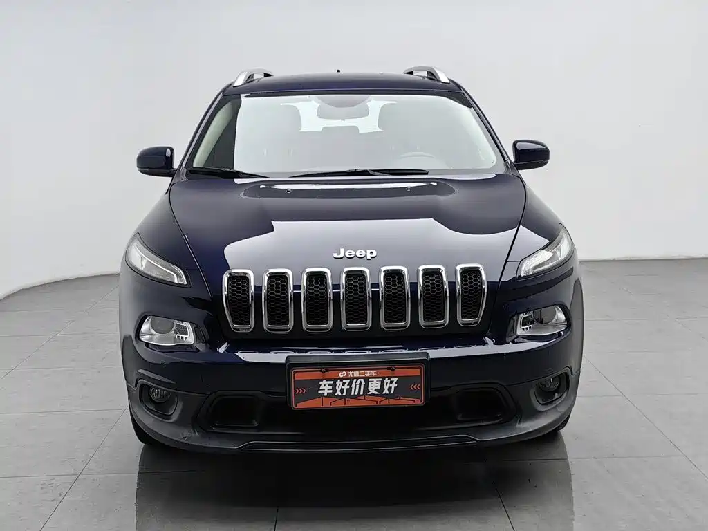 Jeep Cherokee — миниатюра 3
