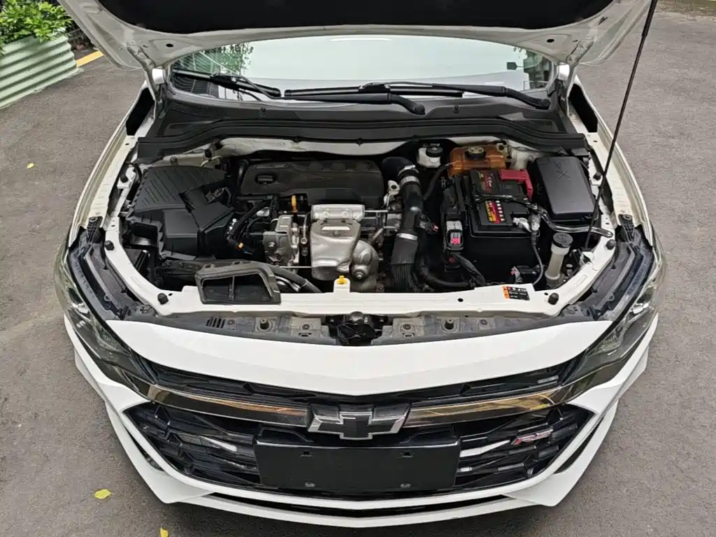 Chevrolet Monza — миниатюра 20
