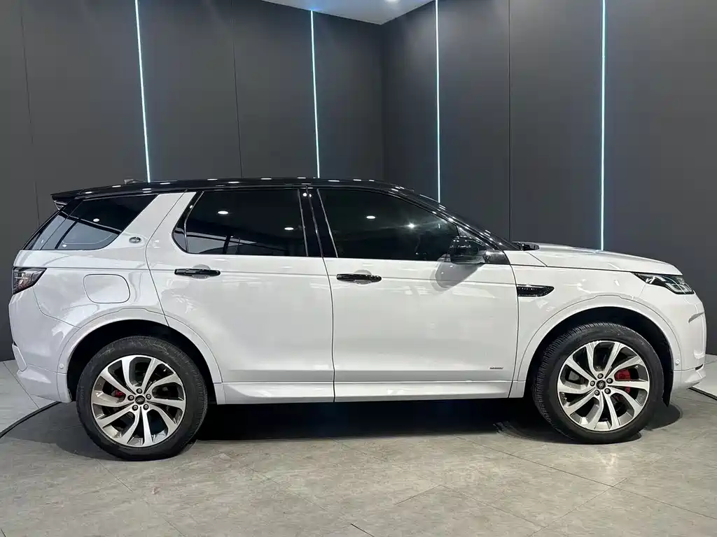 LAND ROVER DISCOVER SPORTS