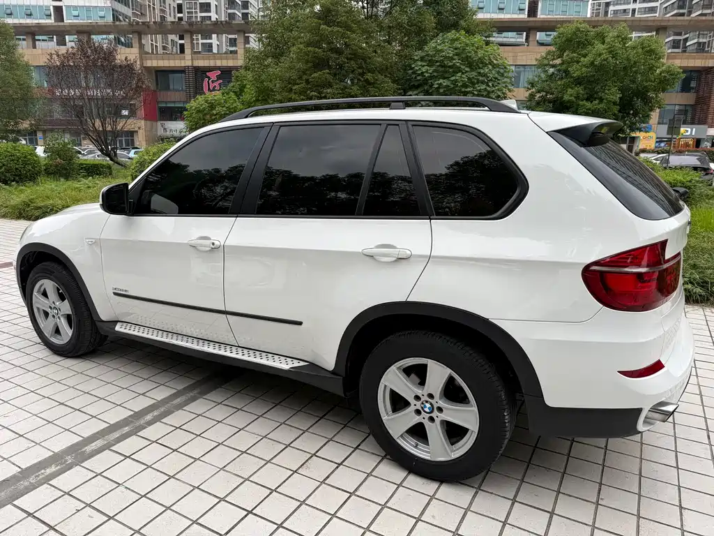BMW X5 (Import) — миниатюра 9