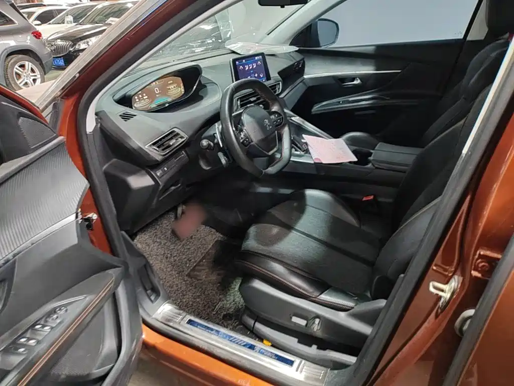 Peugeot 4008 — миниатюра 11