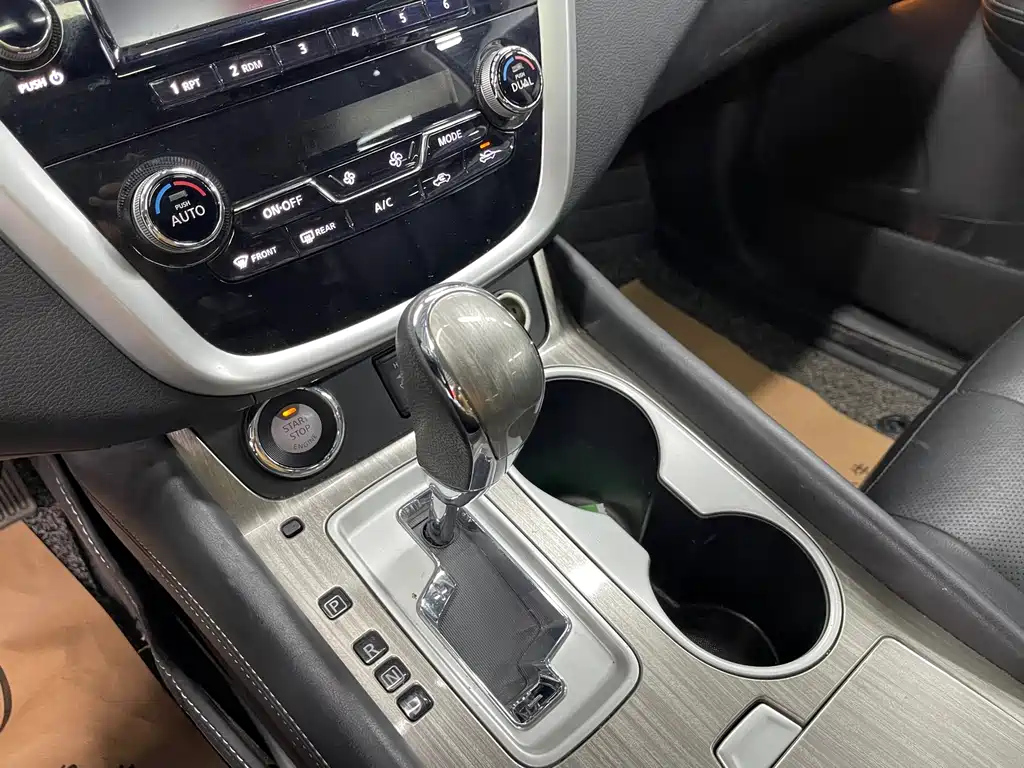 Nissan Murano — миниатюра 17