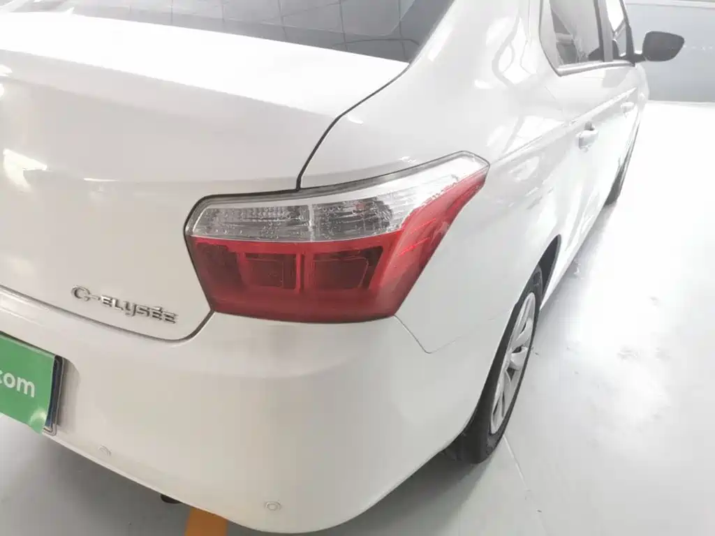 Citroen Elysee — миниатюра 24