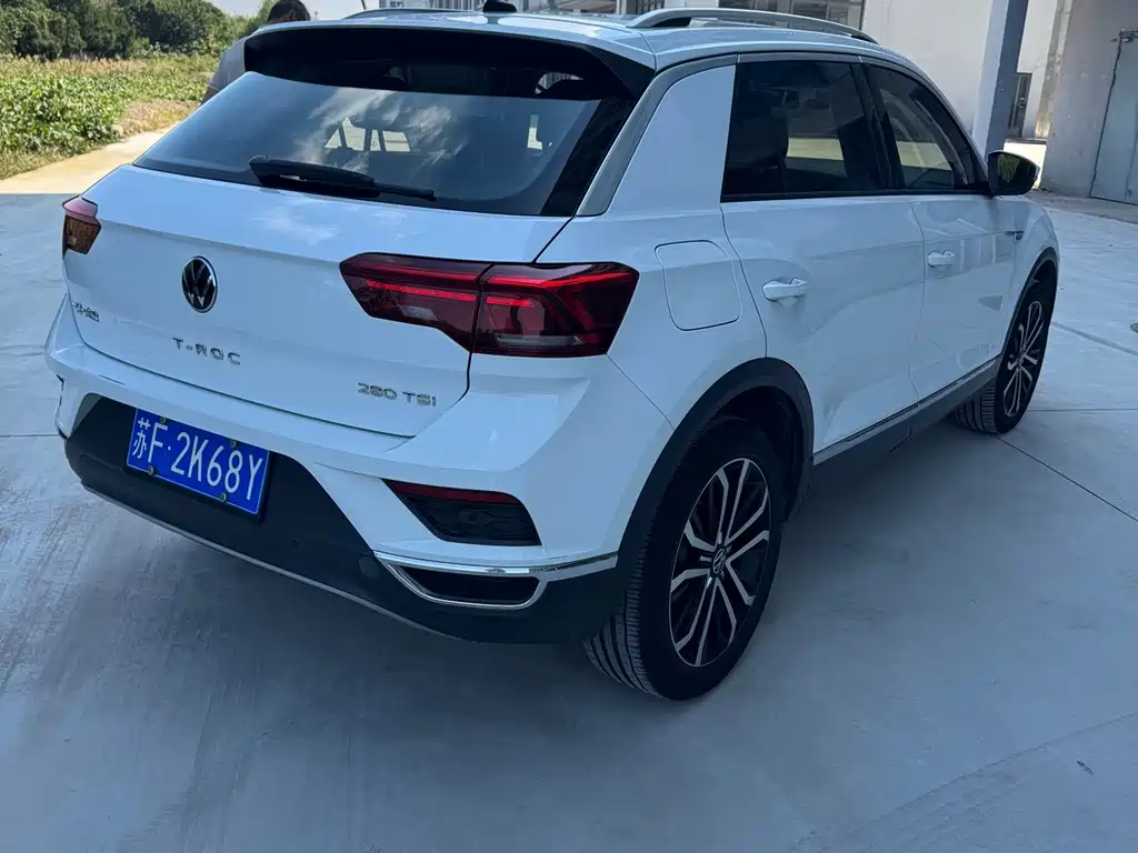 Volkswagen T-Roc — миниатюра 6
