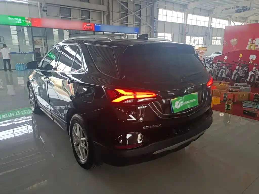 Chevrolet Equinox — миниатюра 5