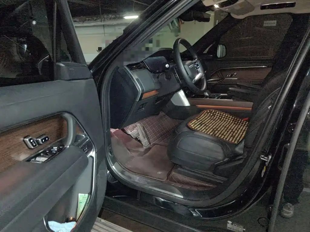 Land Rover Range Rover — миниатюра 14