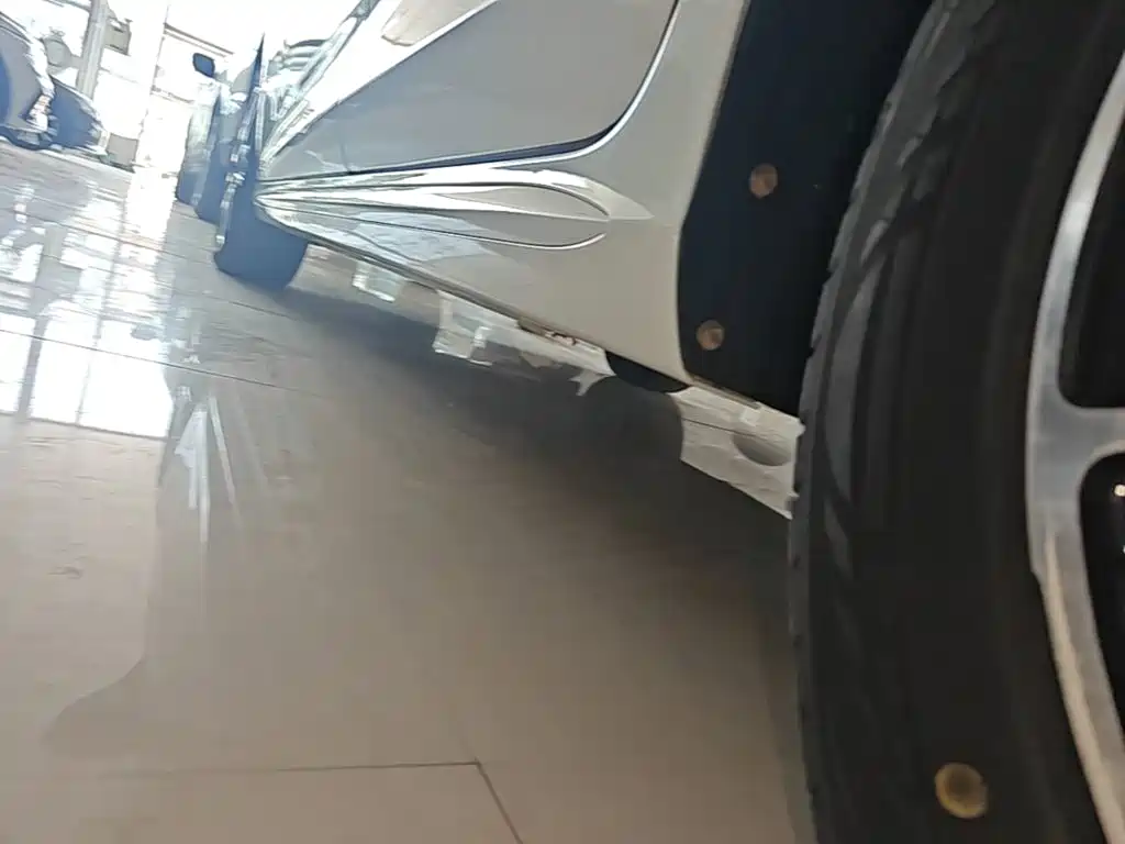 BYD MAX — миниатюра 22