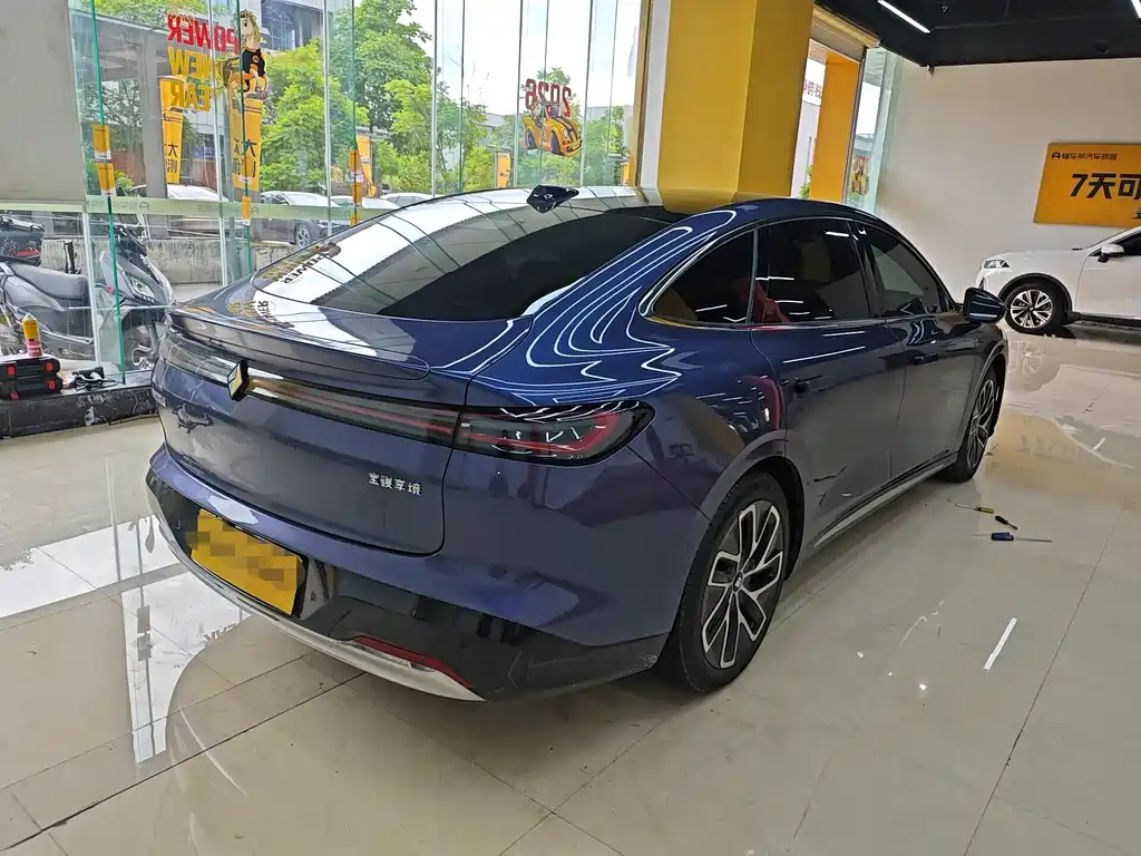 Baojun Xiangjing 2025 600km Luxury