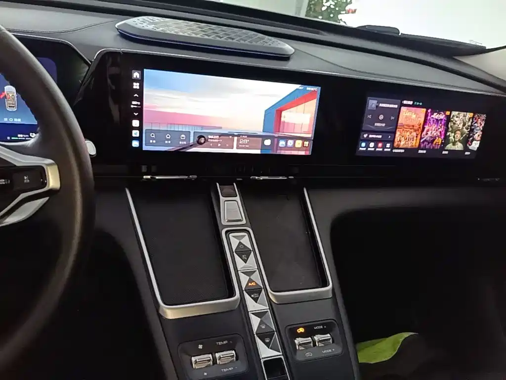 Haval Xiaolong MAX — миниатюра 13