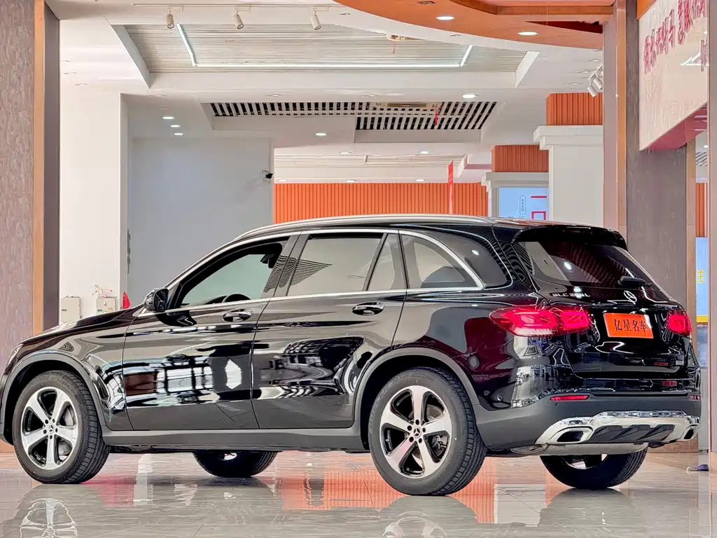 Mercedes-Benz GLC — миниатюра 3