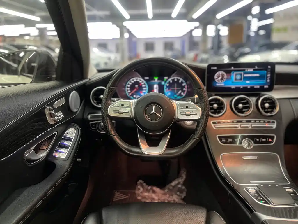 MERCEDES-BENZ C CLASS