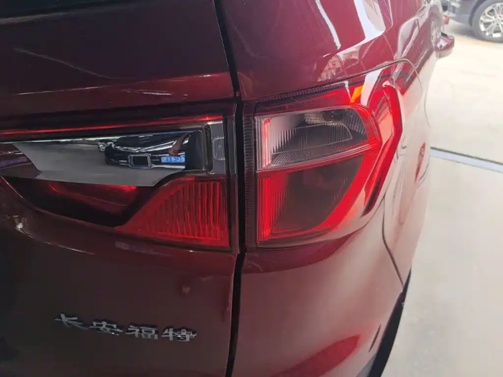Ford Ecosport — миниатюра 8