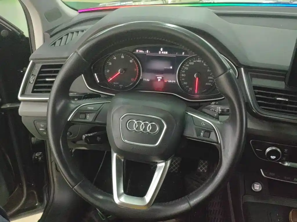Audi Q5L — миниатюра 11