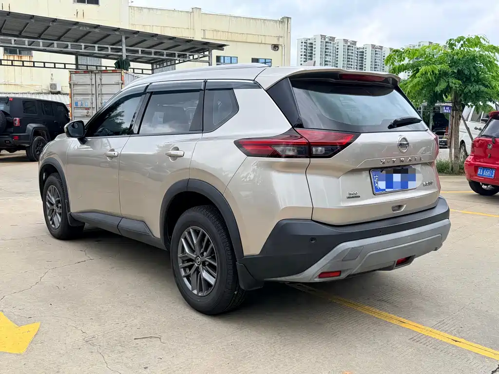 Nissan X-Trail — миниатюра 4