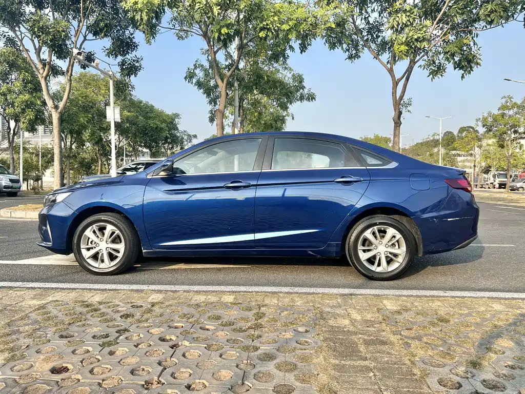 GEELY AUTOMOBILE EMGRAND GL