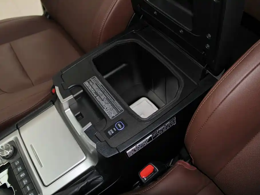 Toyota Land Cruiser — миниатюра 23